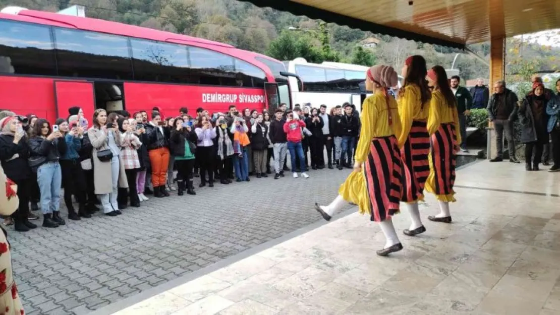 Çevreyi korumanın mükafatı Karadeniz turu oldu