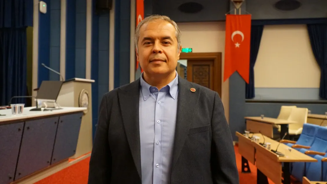 CHP'li Özer'den Arsa Satışı Yoluyla elediye Bütçesi Oluşturmaya Tepki