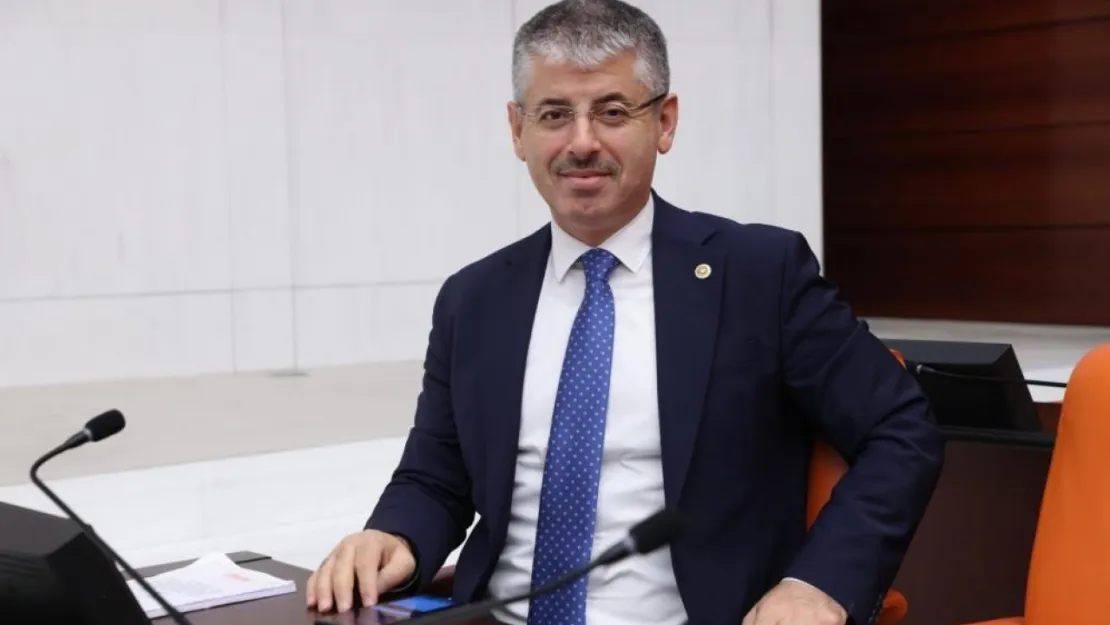 Çopuroğlu Kayseri üzerinden CHP'li belediyelere yüklendi