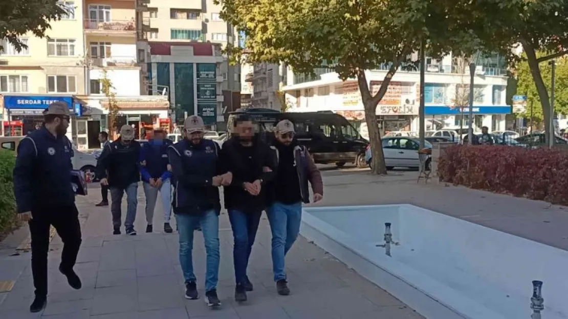 DEAŞ'ın sözde komutanı ve iletişim sorumlusu Kırşehir'de yakalandı