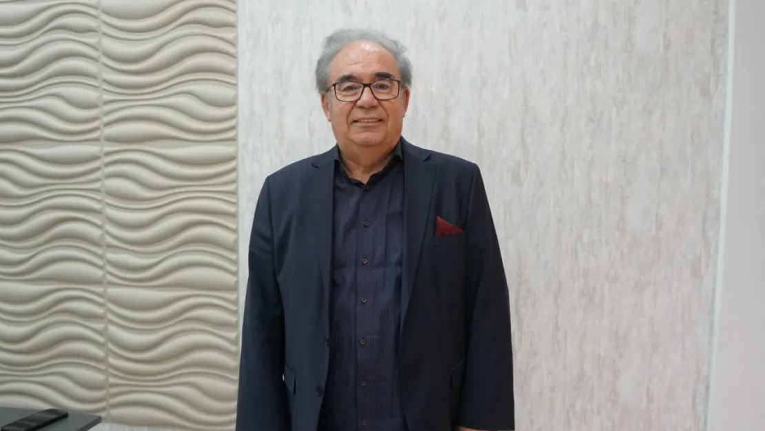 Ekonomist Uzunoğlu 'Merkez Bankası'nın son 2 yıllık görev zararı 40 milyar Dolara ulaştı'