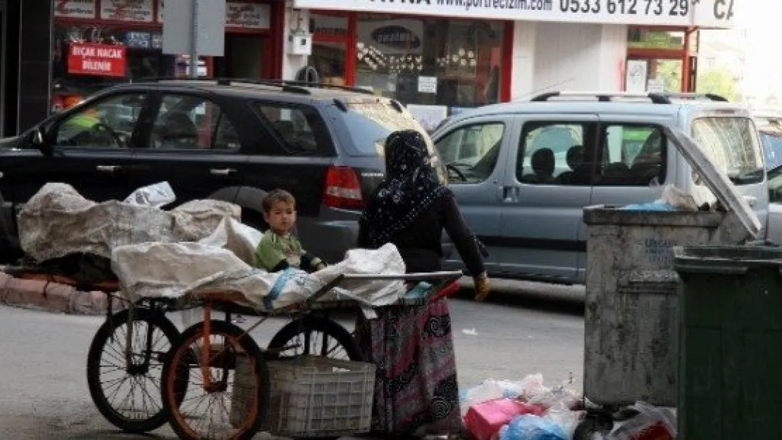 El Arabası Üzerinden Hayata Bakış 