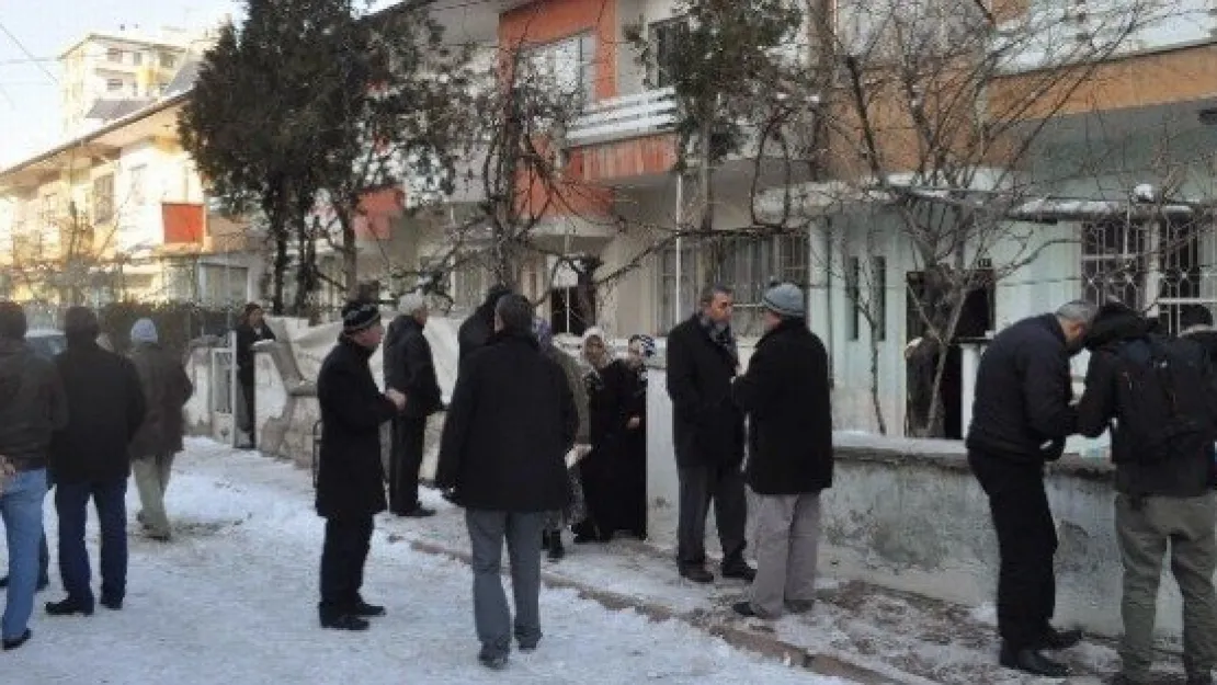 Emine Öğretmenin Başka Bir Okula Tayini Çıkmıştı 