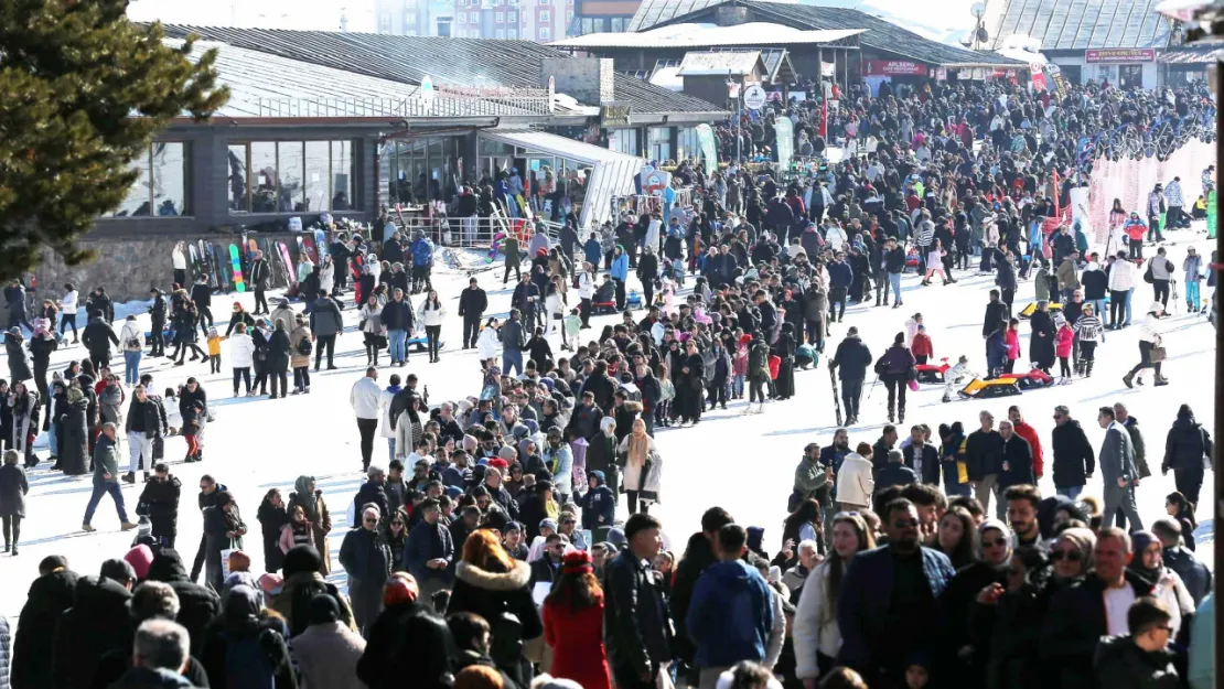 Erciyes ziyaretçilerine Başkan Büyükkılıç'tan teşekkür