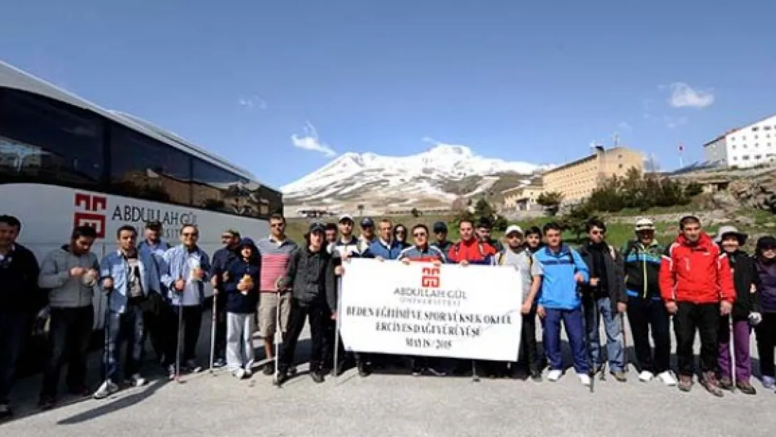 Erciyes'te 1 günlük doğa yürüyüşü