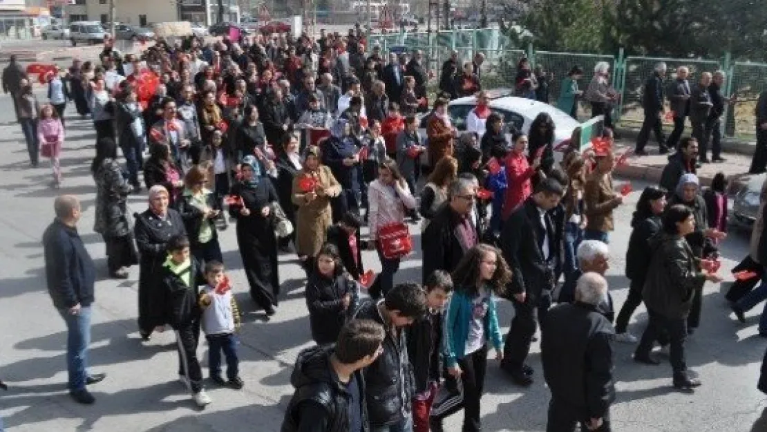 Erciyesevler Mahallesi Sakinlerinin Ağaç Tepkisi Devam Ediyor 