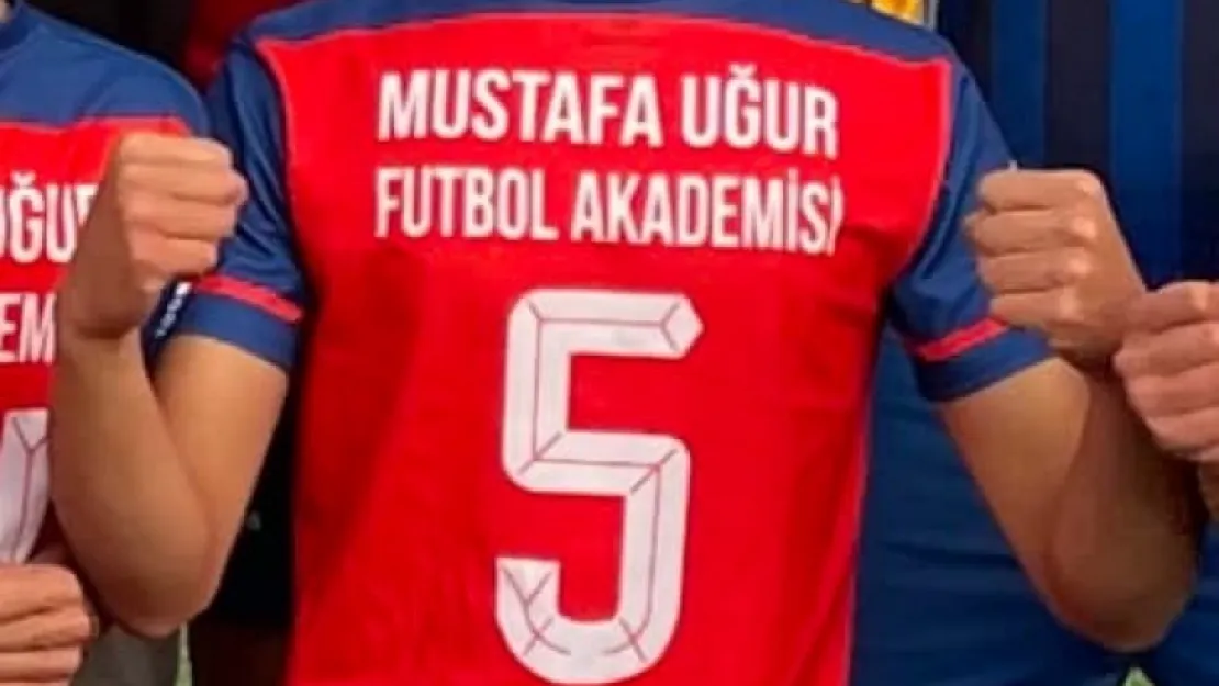 Erkiletsporlu futbolcu bayram için gittiği memleketinde vefat etti