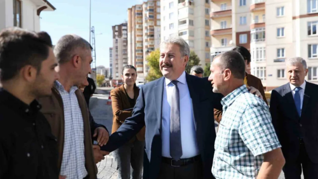 Esentepe Mahallesi'nde hizmetler ardı ardına tamamlanıyor