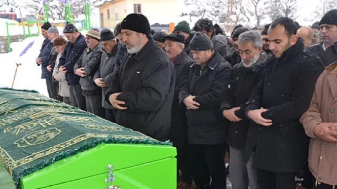 Faruk Yaman'ın Halası Pembe Bilgin son yolculuğuna uğurlandı