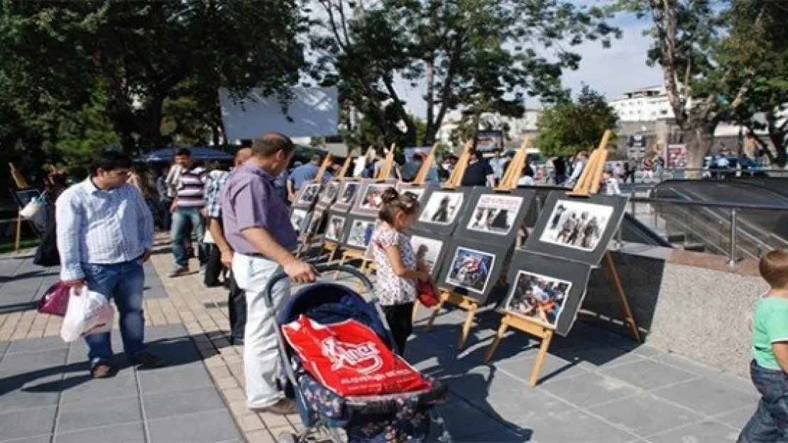  Gazze Sergisine yoğun ilgi