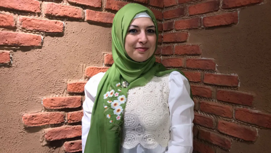 Göğüs Hastalıkları Uzmanı Dr. Fatma Özdemir: 'Sigara kullanımı kanser ve kalp krizini tetikliyor'