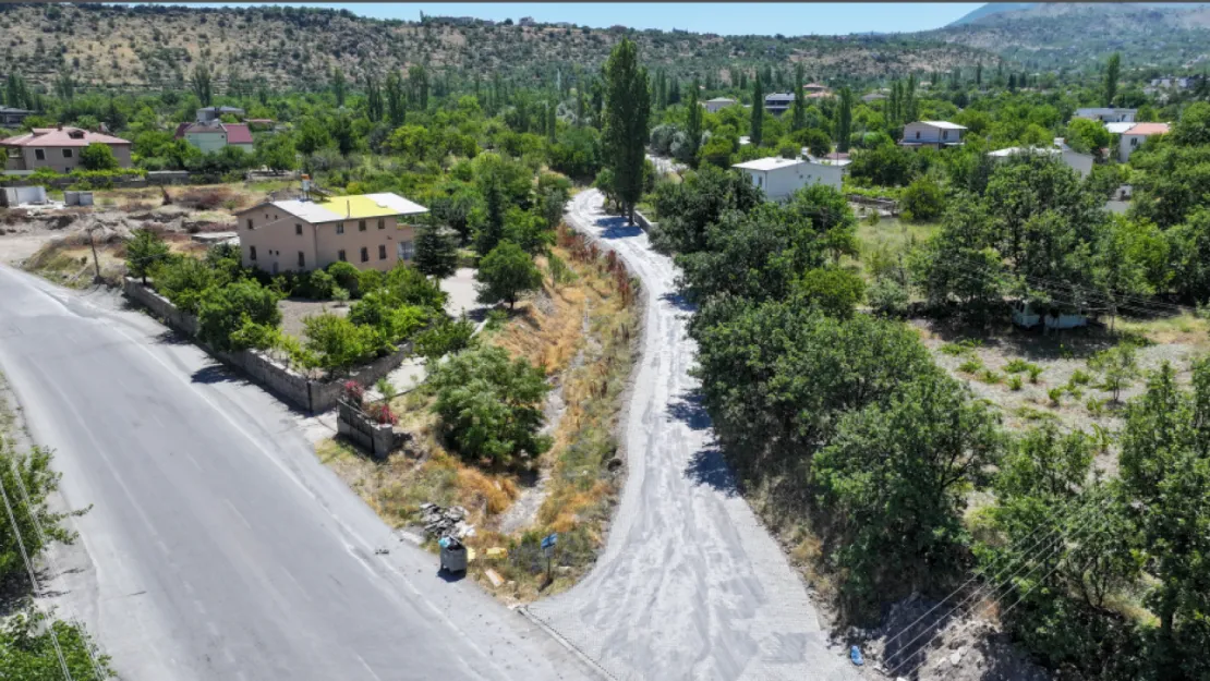 Hacılar'da Kilitli Parke Yol Çalışması