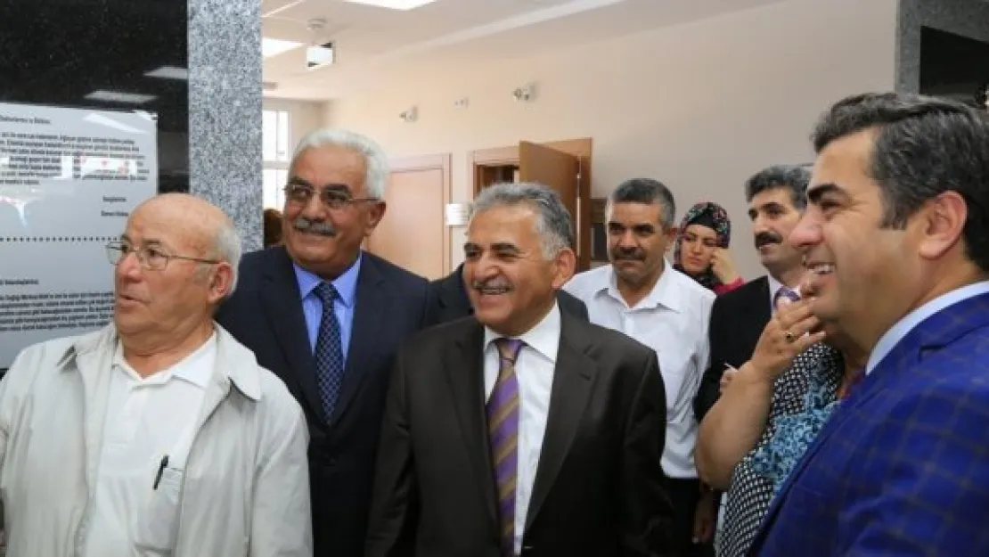 Melikgazi Belediyesi'nden Sağlık Merkezi İçin Karacaoğlu Mahallesinde Arsa Tahsisi