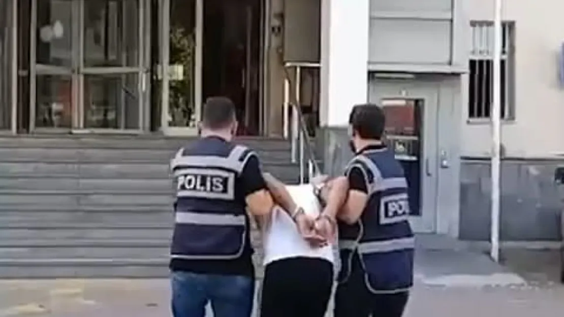 Hırsızlık suçundan aranan firari yakalandı