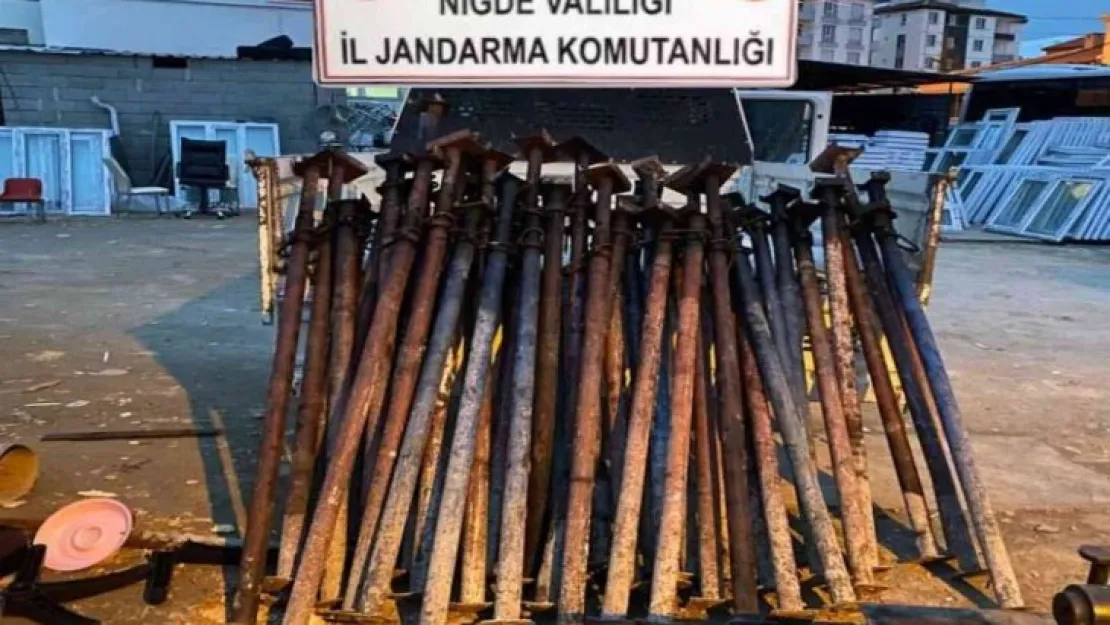 Hırsızlık zanlısı 3 kişi yakalandı