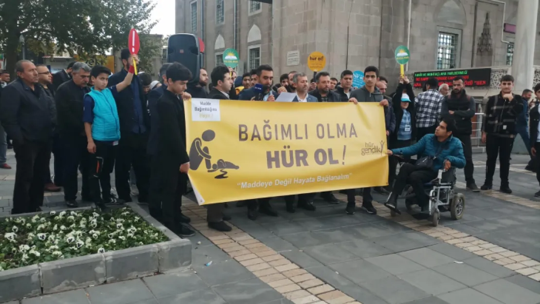 HÜDAPAR'dan 'Bağımlı Olma Hür Ol' basın açıklaması