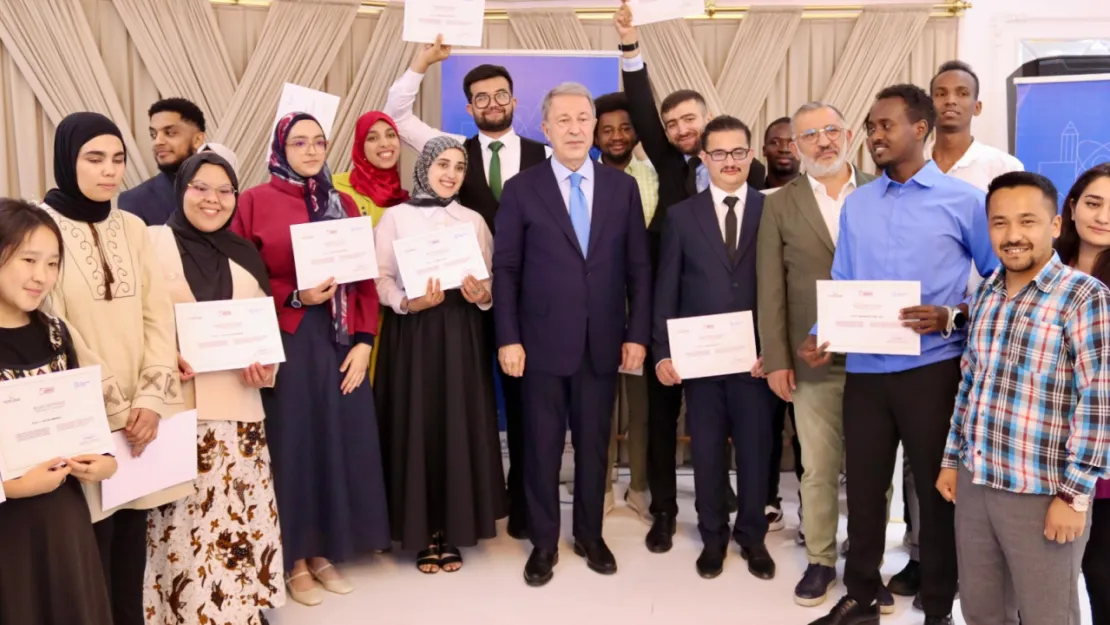 Hulusi Akar Paşa'dan SiyoNazilere net mesaj: 'Bir Gün Mutlaka Hesabı Sorulur!'