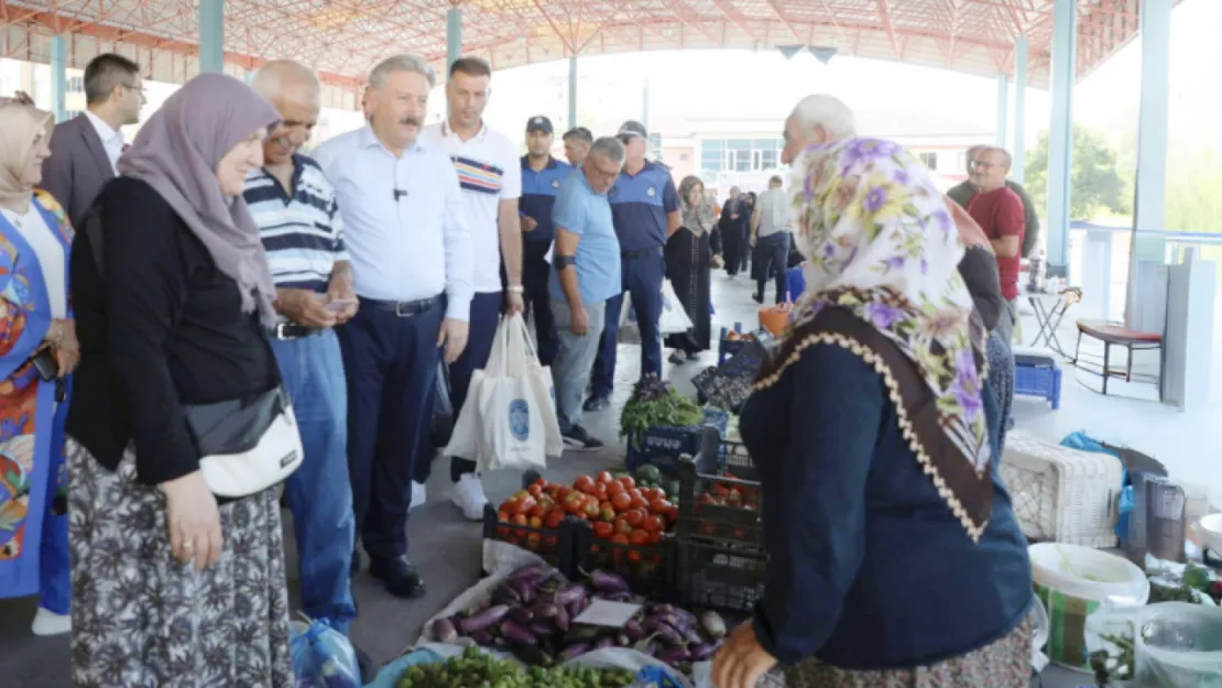 İldem Pazar Yeri'nde Köy Pazarı Heyecanı