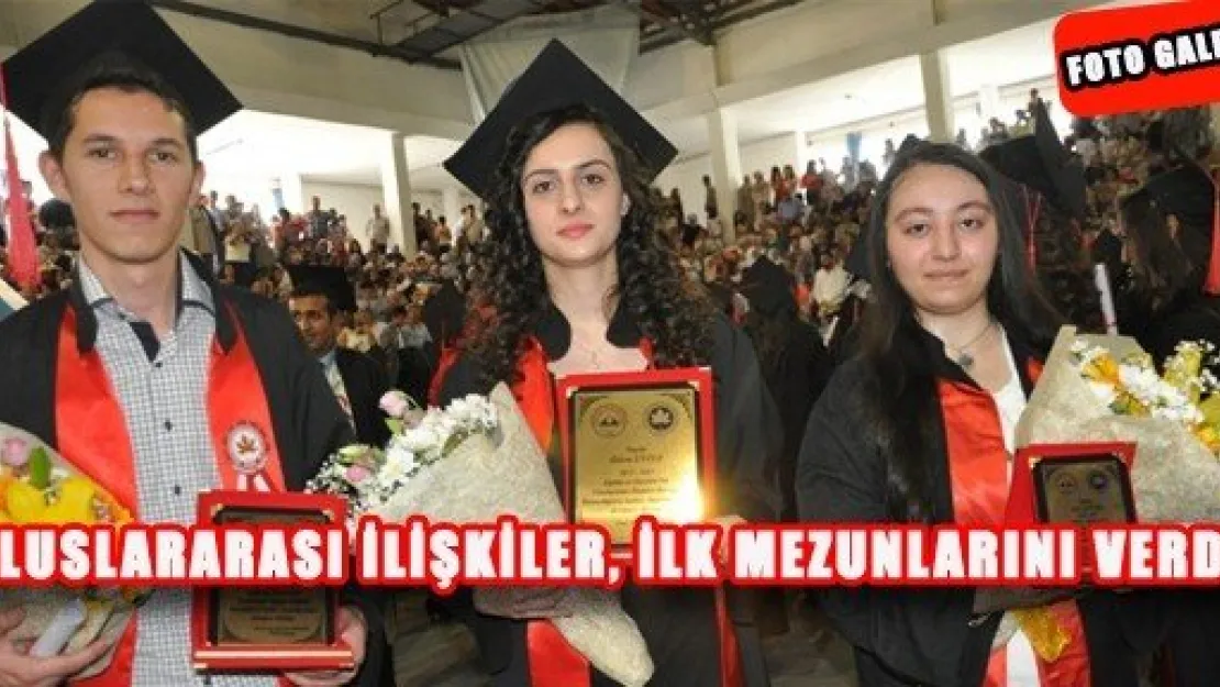 İlk mezunlar