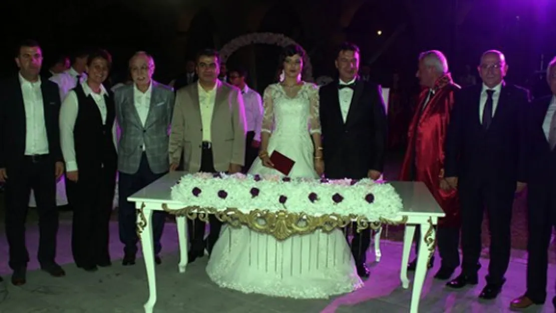 İncesu Belediye Başkanı Karayol'un mutlu günü
