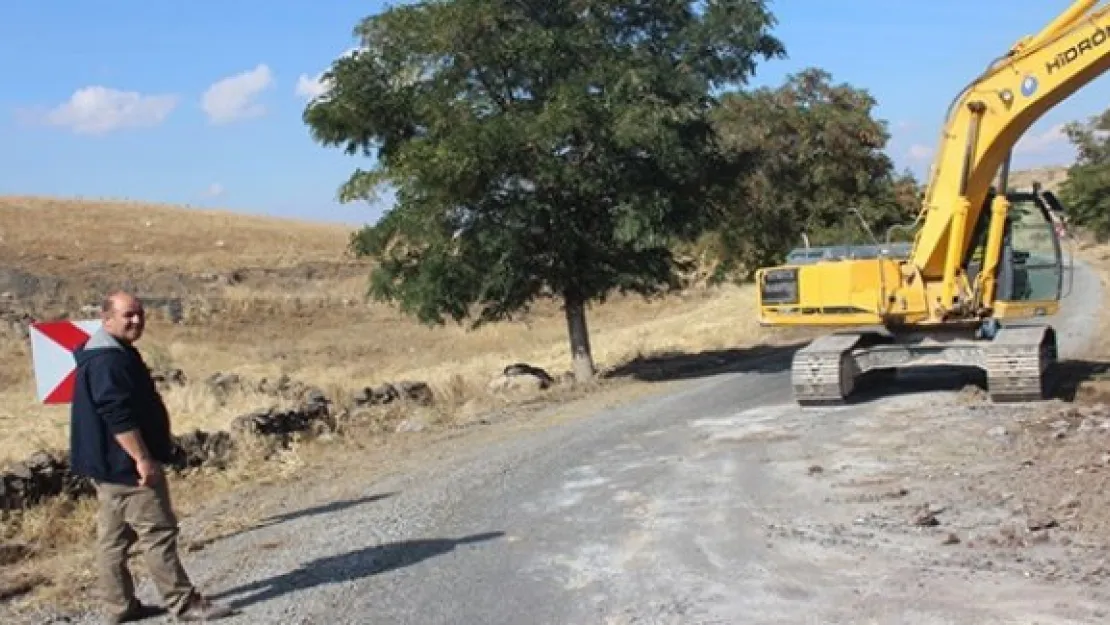 İncesu Belediyesi'den yol  çalışması