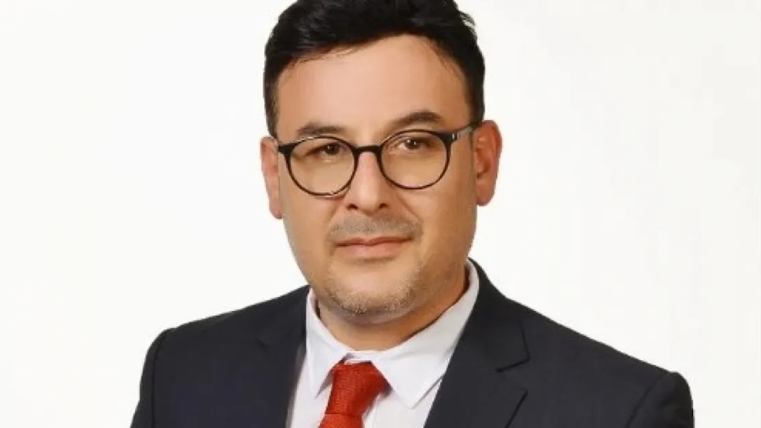 İş İnsanı Canbulat, CHP Talas İlçe Başkanlığı adaylığını açıkladı