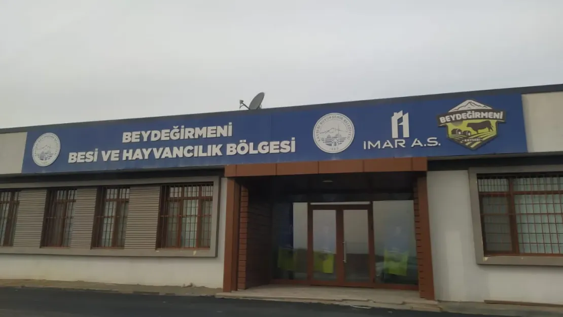 İYİ Partili Yücel, 'IPARD'dan en çok hayvancılıkta faydalanacak yer Beydeğirmeni'ydi'