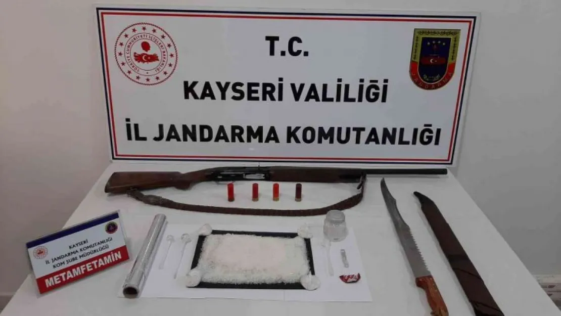 Jandarma'dan uyuşturucuya geçit yok