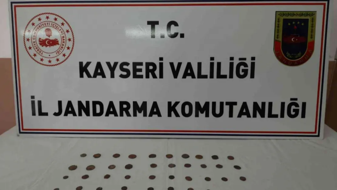 Jandarma ekipleri satışa hazır 40 adet sikke ele geçirdi