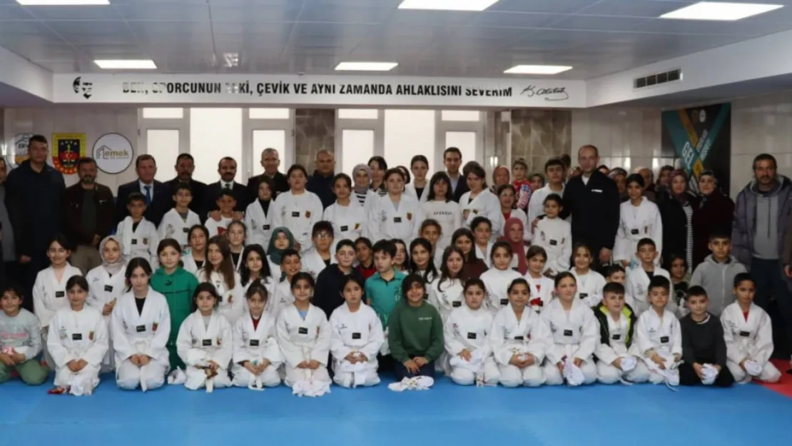 Jandarma ERVA Yemliha Spor Salonu açıldı