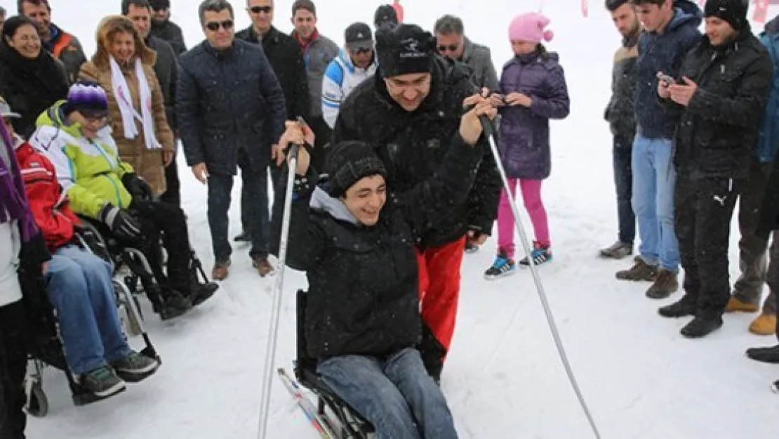 Kar Festivali Erciyes'te gerçekleştirildi