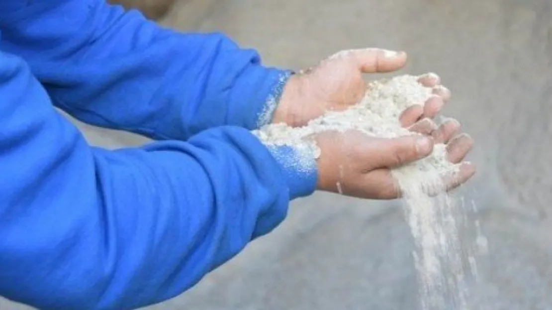 Kar Mücadelesi İçin Tuz Alındı