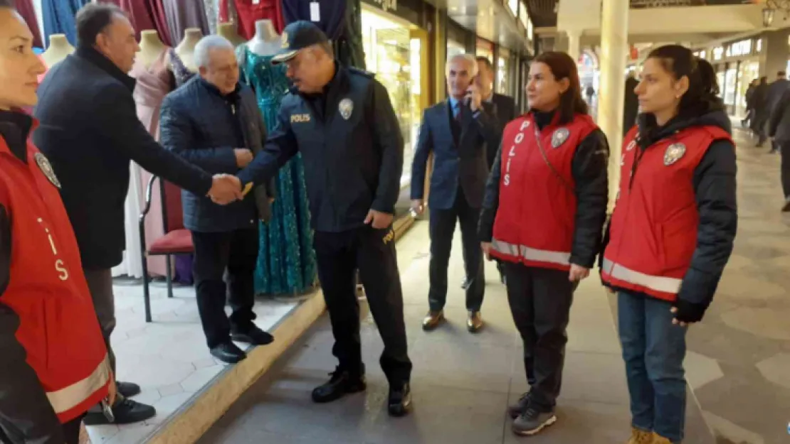 Karabörk, güven timlerini denetledi, esnafı ziyaret etti