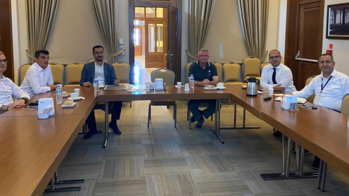 Kartal Katlı Kavşağı Alternatif Güzergahı için Acıbadem'le Görüşüldü