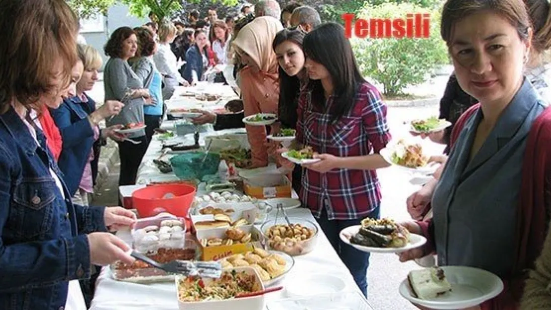  KARTAL LİSESİ SOMA YARARINA KERMES DÜZENLEYECEK