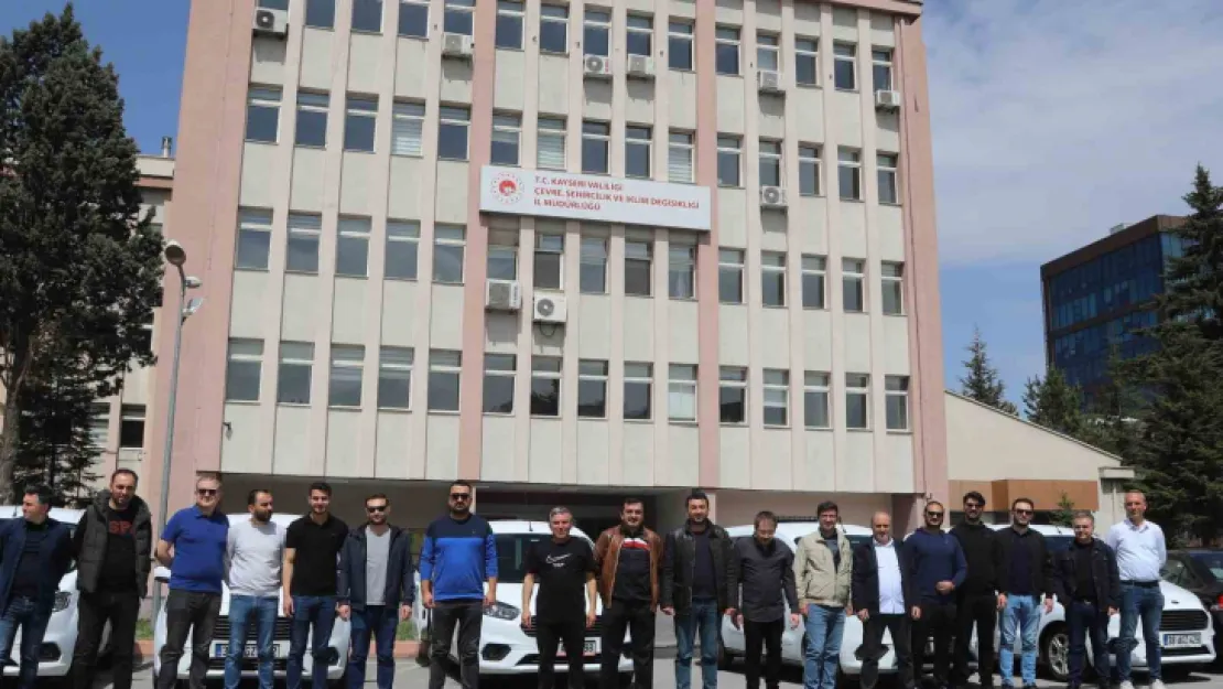 Kayseri Büyükşehir'den Adana'ya teknik destek