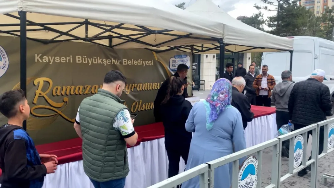 Kayseri Büyükşehir'e 'mezarlık hizmeti' teşekkürü