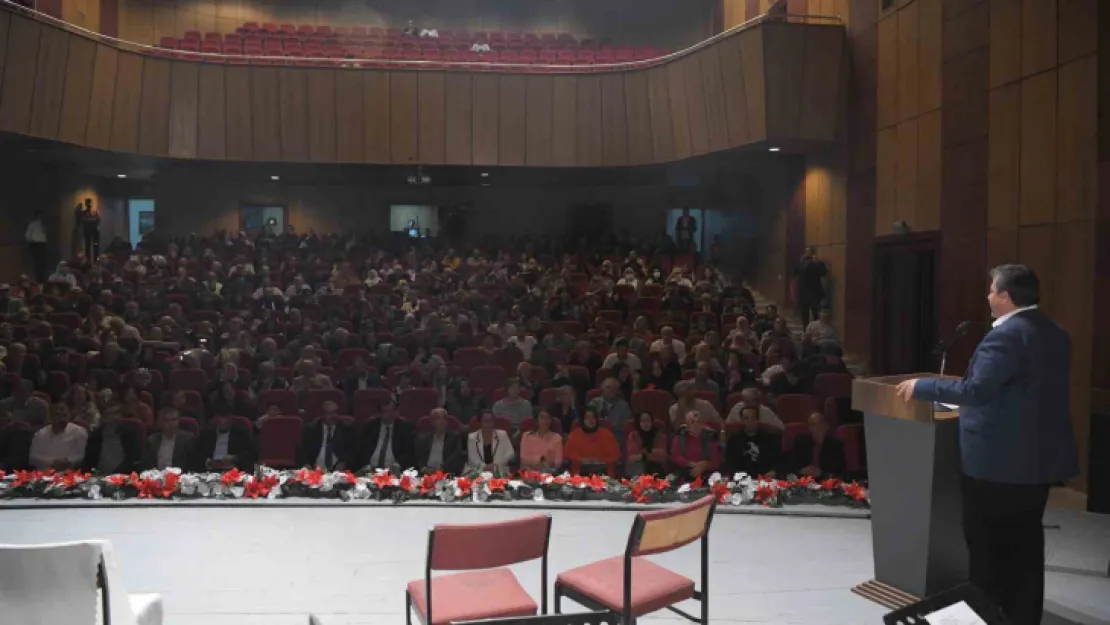 Ulu çınarlara özel tiyatro etkinliği