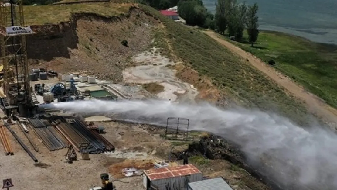 Kayseri'de açılan 3 kuyuda Jeotermal Sera için yeterli su bulundu