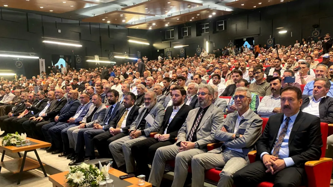 Kayseri'de 'Alemlere Rahmet' Coşkusu: Hasene Vakfı'ndan Muhteşem Program
