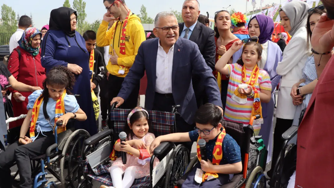 Kayseri'de Engellilere Yönelik Çeşitli Hizmetler ve Destekler Artarak Devam Ediyor