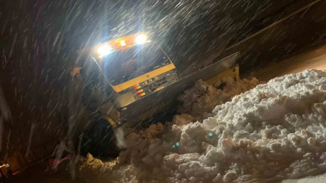 Kayseri'de Kapanan 116 Kırsal Mahalle Yolu Ulaşıma Açıldı