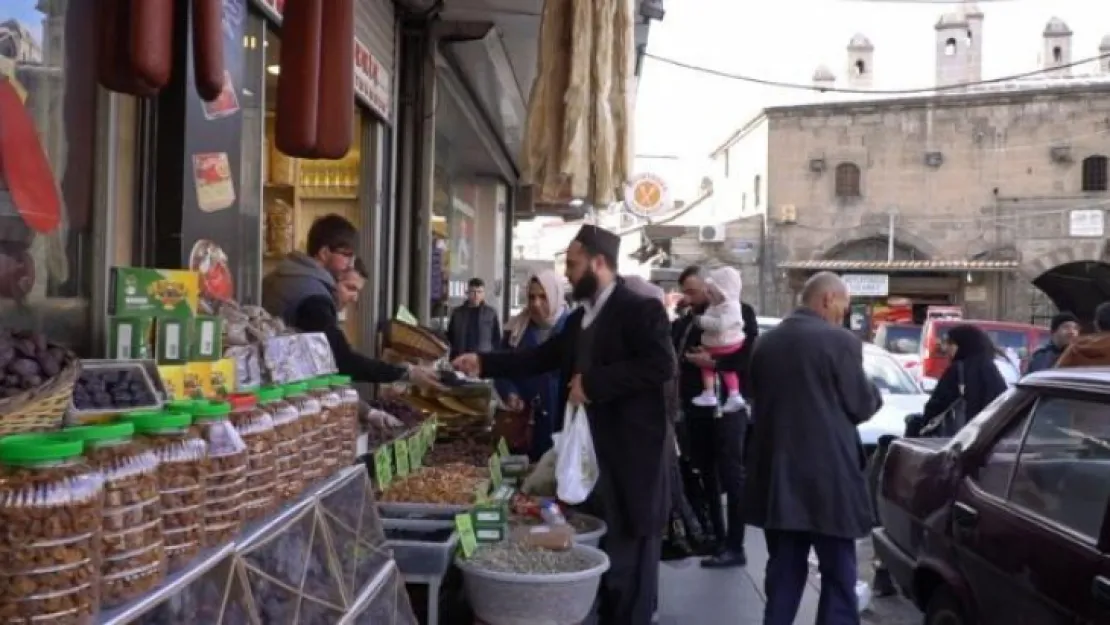 Kayseri'de Ramazan alışverişi yoğunluğu