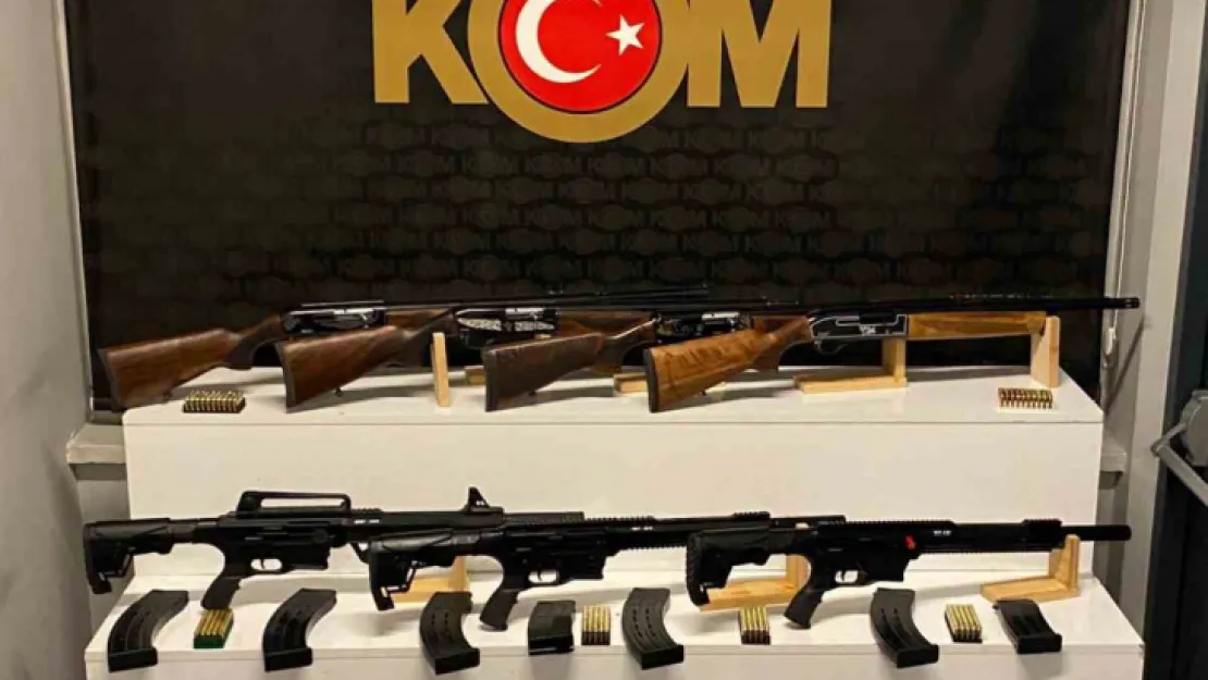 Kayseri'de ruhsatsız silah operasyonu: 3 gözaltı