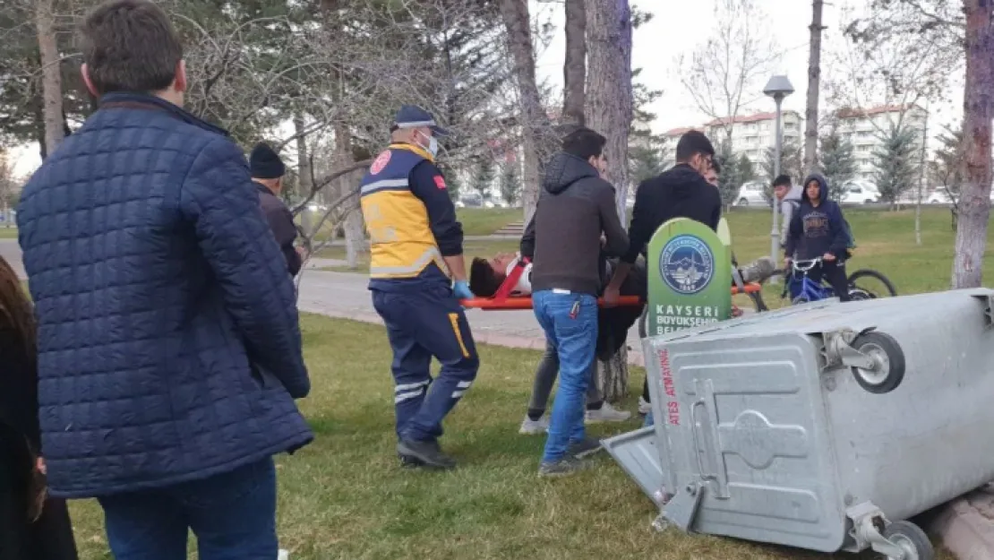 İnönü Parkı'nda sopalı borulu kavga: 6 yaralı