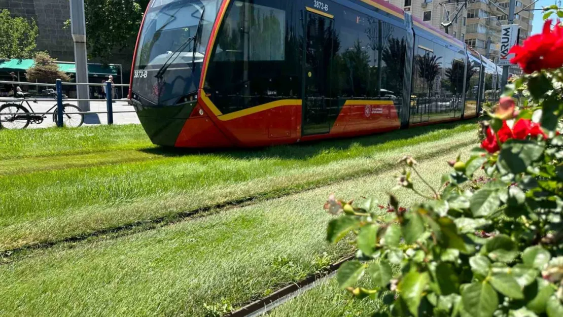 Kayseri'de Ulaşımda Yeni Dönem: 'Gittiğin Kadar Öde' Sistemi Hayata Geçiyor