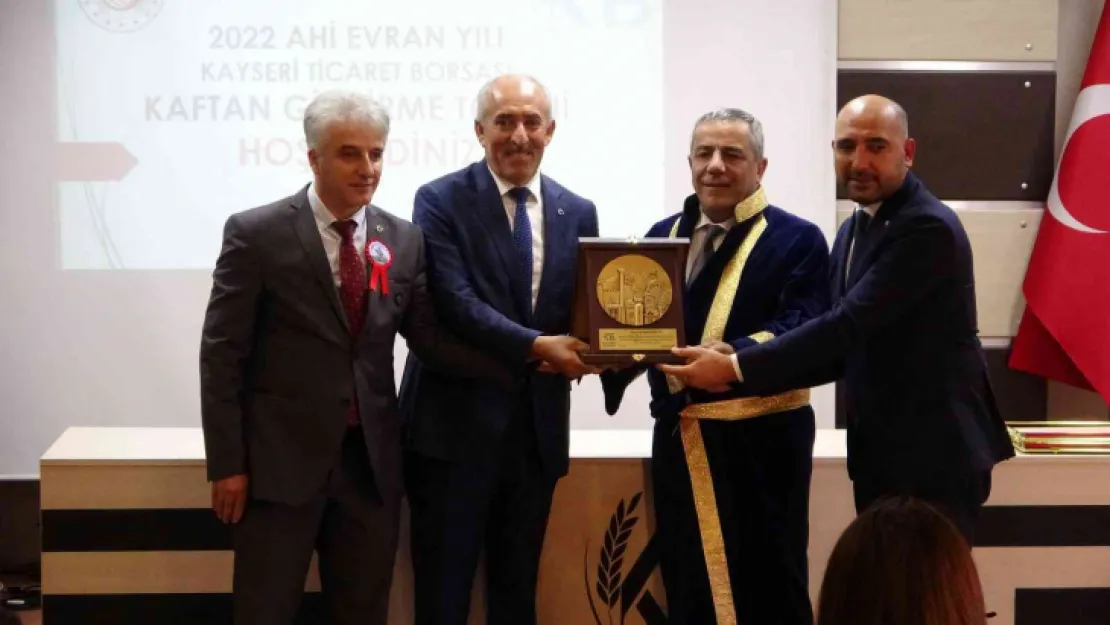 Kayseri'de yılın ahisine kaftanı giydirildi