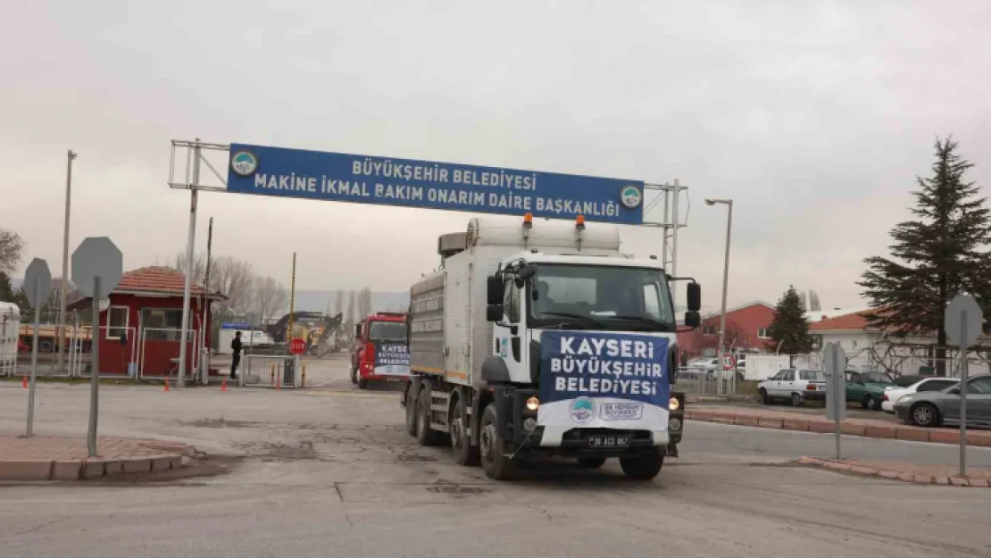 Kayseri'den sel bölgesine 11 araç uğurlandı