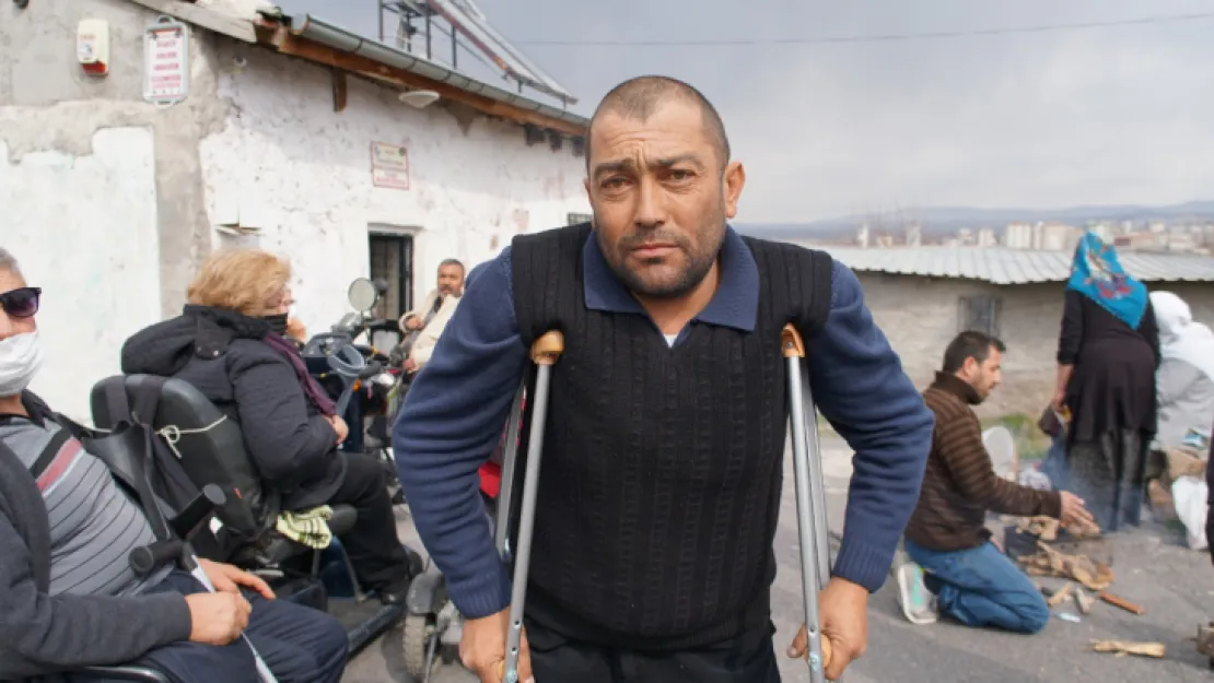 Kayseri Diyalizle Yaşam Engelliler Derneği'nden 8 Mart'a özel mangal etkinliği