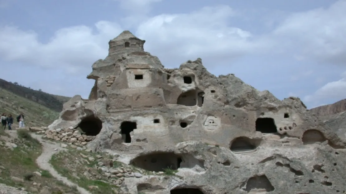 Kayseri'nin Turizm Zirvesi: Soğanlı Vadisi Kapadokya'ya Katıldı!